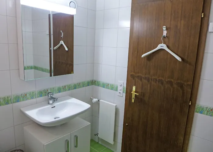 Terrasse Des Alpes 2006 By Interhome Апартаменты Кран-Монтана